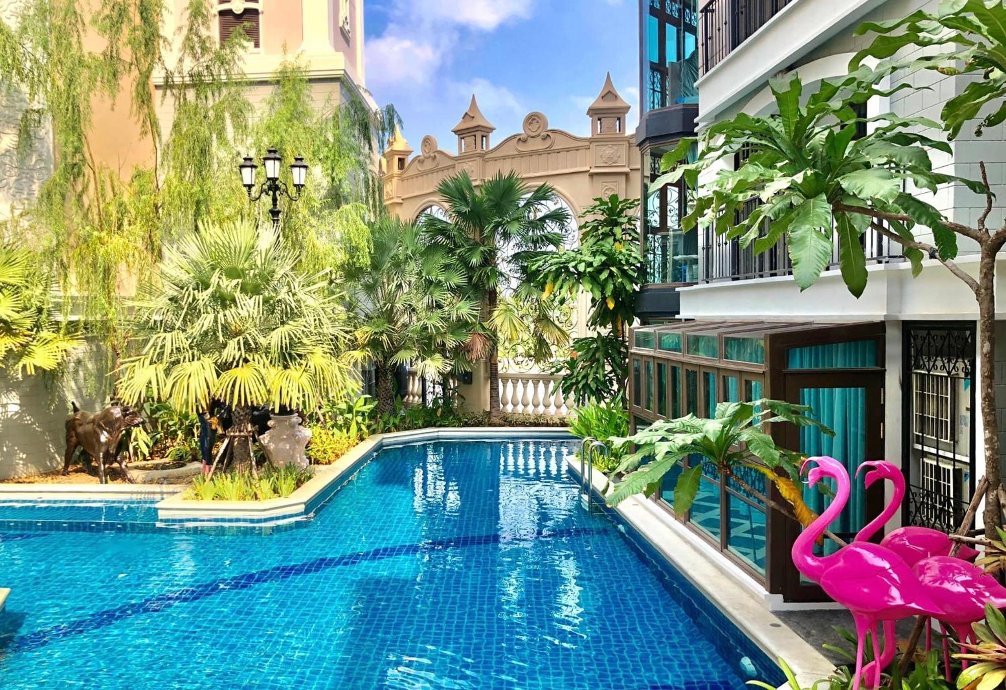 Espana Resort Jomtien Beach Pattaya Bagian luar foto