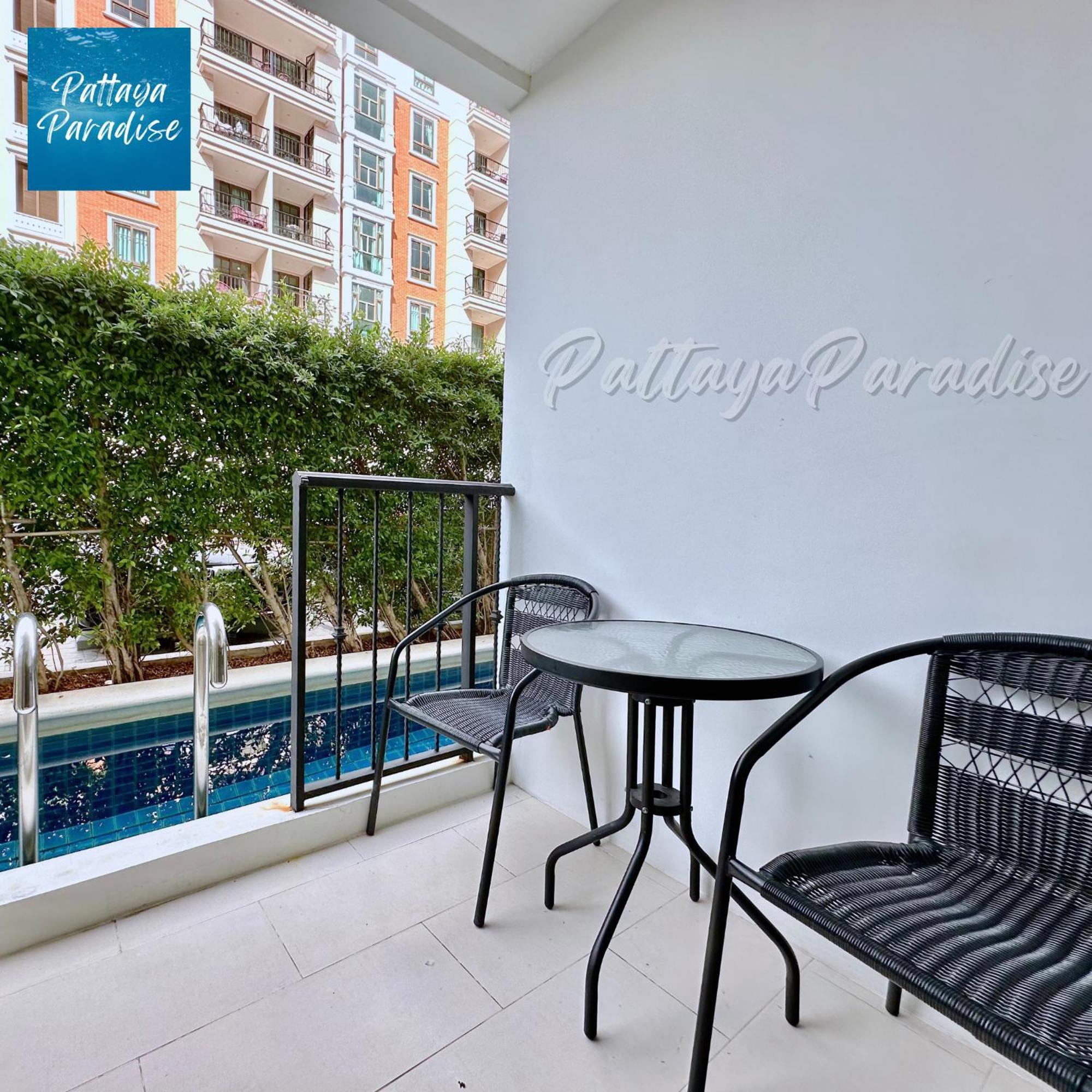 Espana Resort Jomtien Beach Pattaya Bagian luar foto